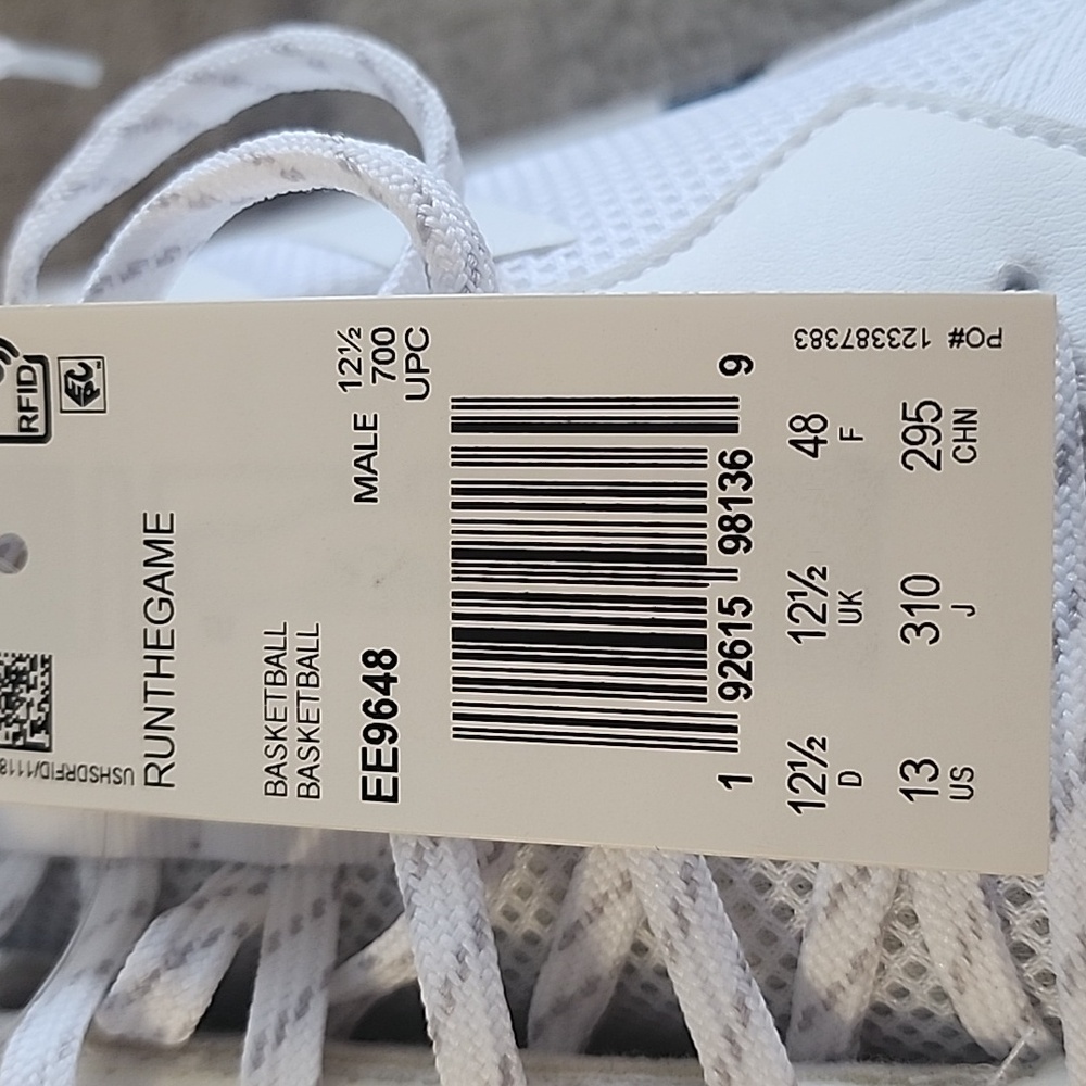 Adidas RunTheGame basketball shoes in"White/Grey Mens Size 13 - Picture 7 of 9